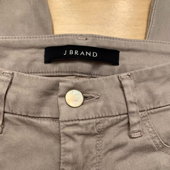 J Brand Anja Cuffed Cropped Jeans in Melody Grey Size 25 - Picture 7 of 12